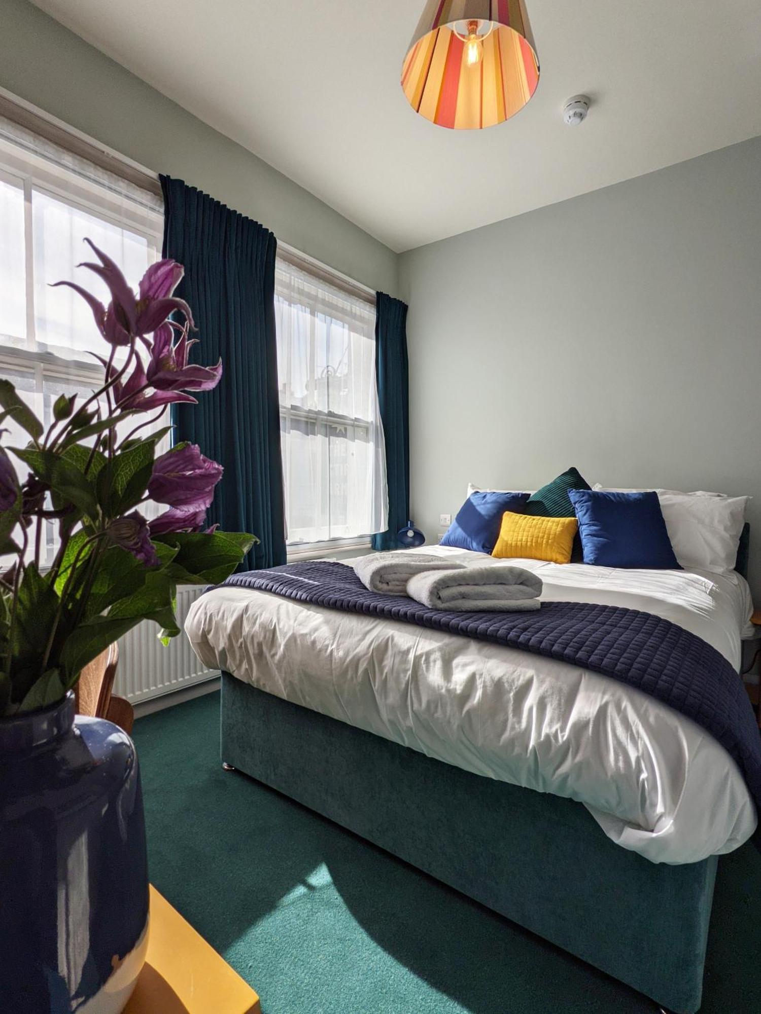 The Stirling Arms Pub & Rooms Brighton Phòng bức ảnh